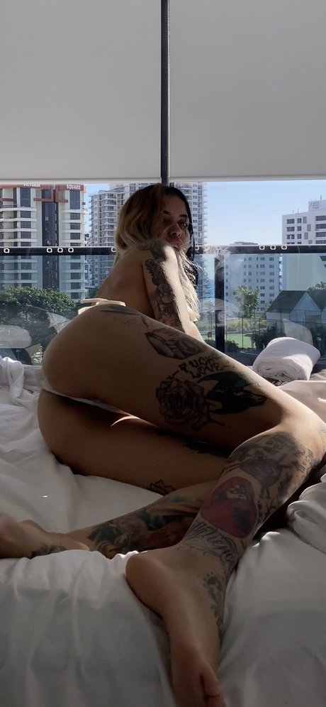 LOSVILLIANO1 pornographic actress pictures