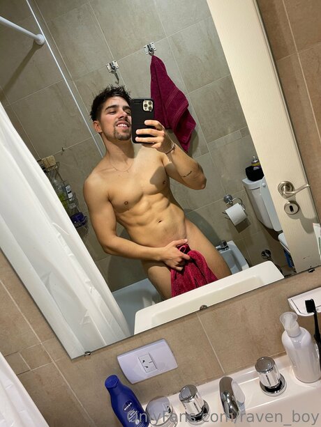 _R VEN_ perfect actress photo