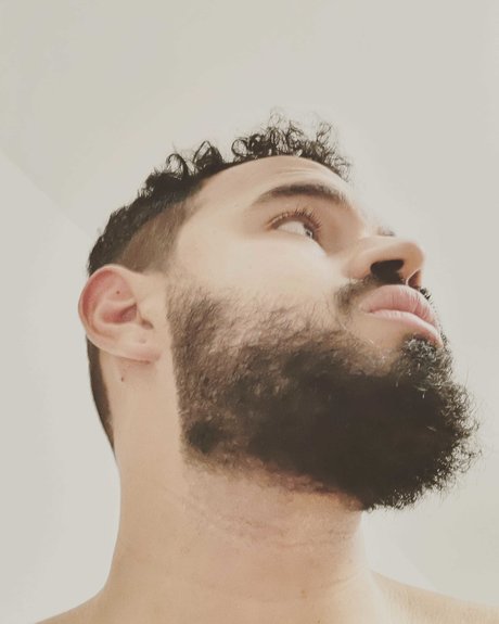 Mauricio Armando Mart nez model top gallery