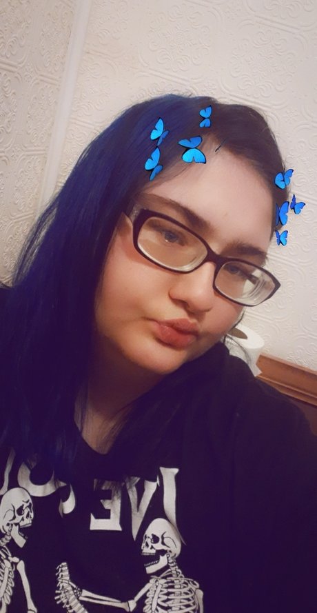 Babygirl10096 model erotic galleries