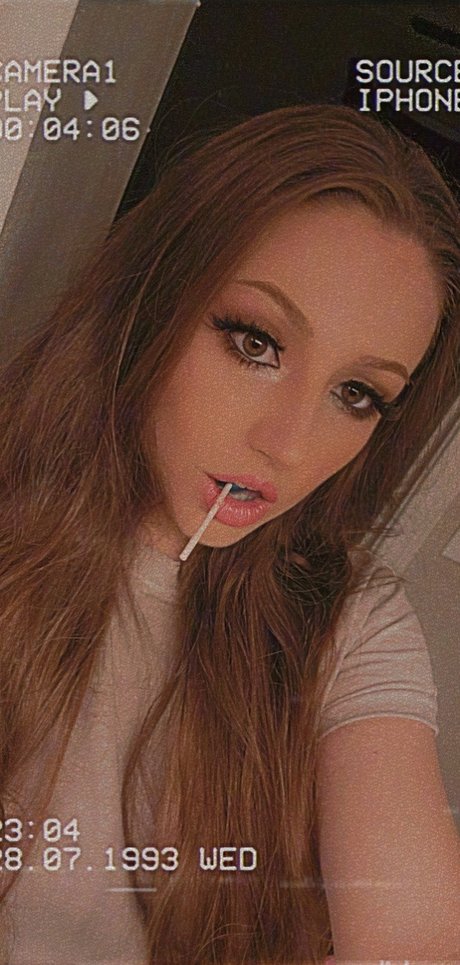 Bambi Fields free model photos