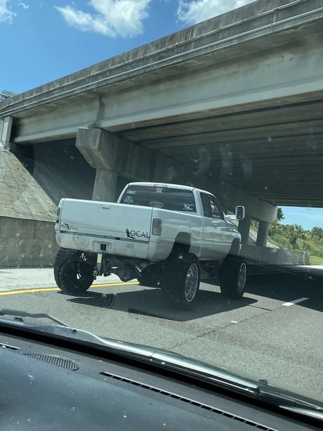 Bearded Hillbilly exclusive star img