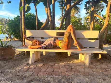 Into the Mystic hd model pics