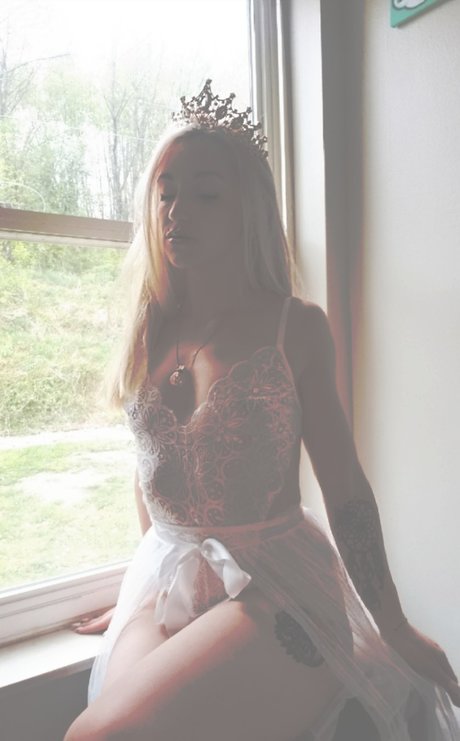 Mary Jane Olivia erotic star archive