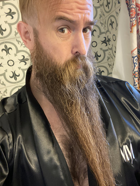 _Top 1 OnlyFans_ model pretty pic