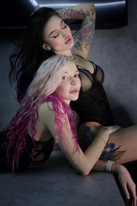 Liza and Lili beautiful star archive