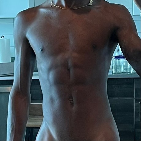 Maxxx Slayer star sexy img