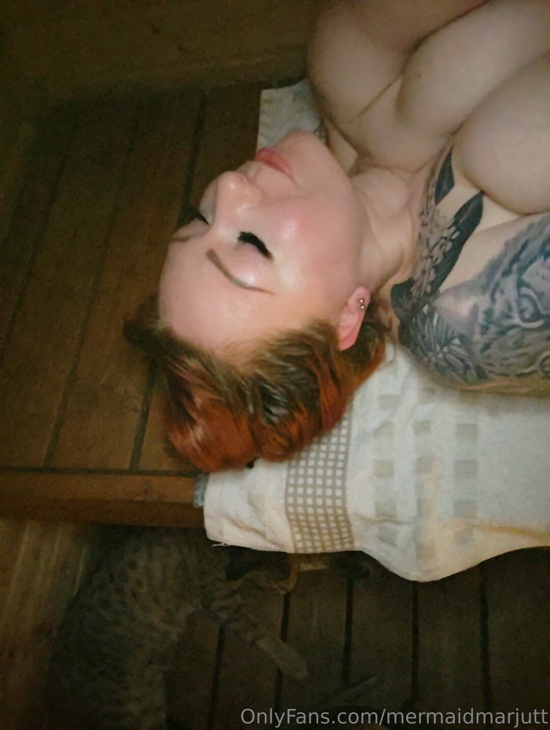 Mermaid Marjut Redhead Goddess from star top photo