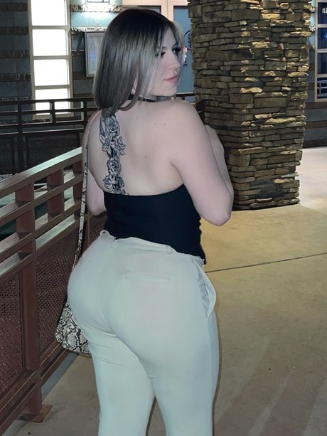 DAY exclusive pornstar photo