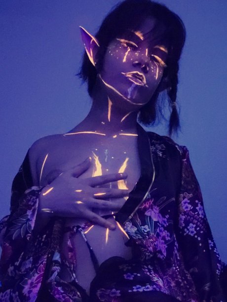 Meme O pretty model photos