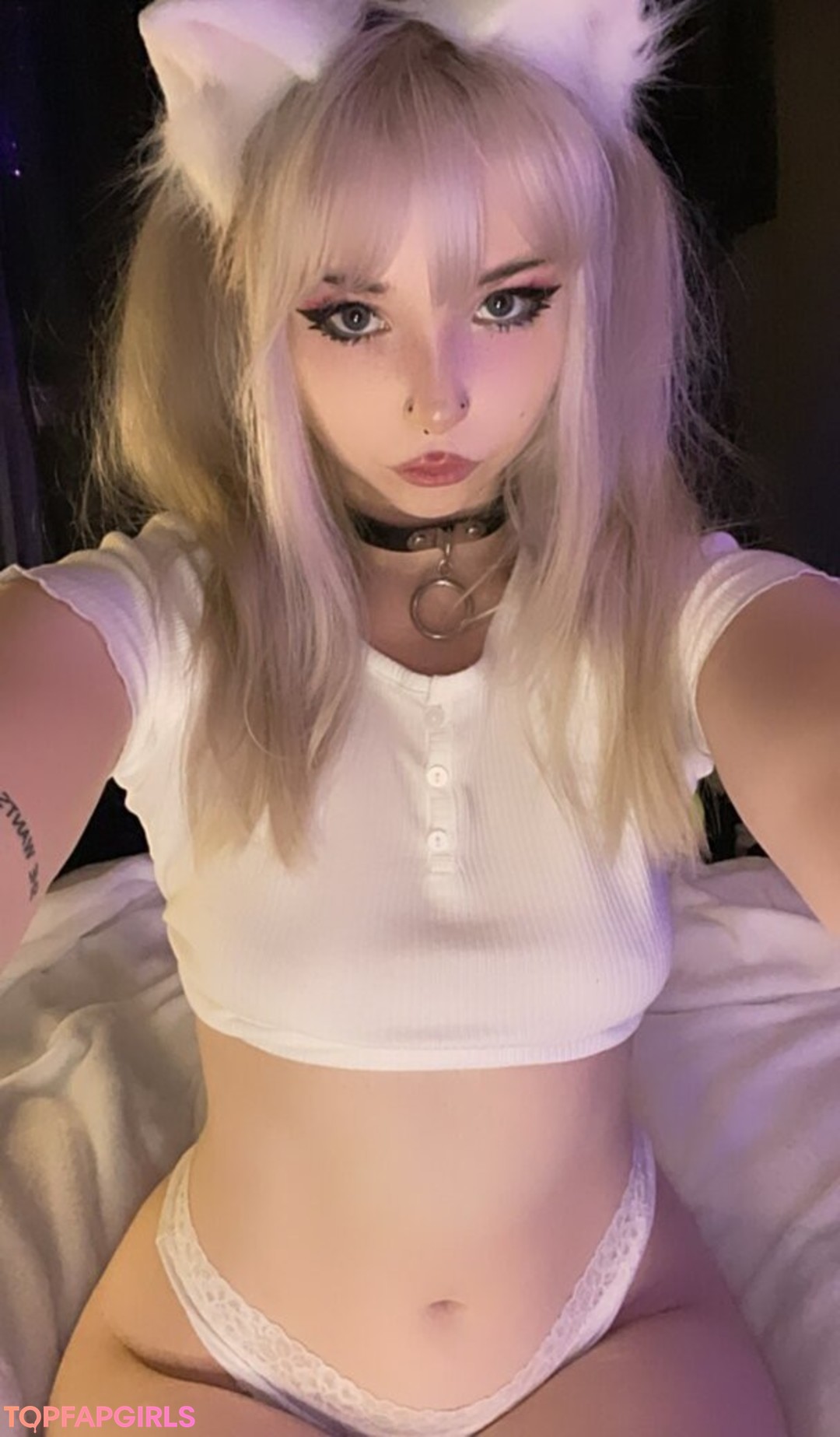 Pockycats nude actress image