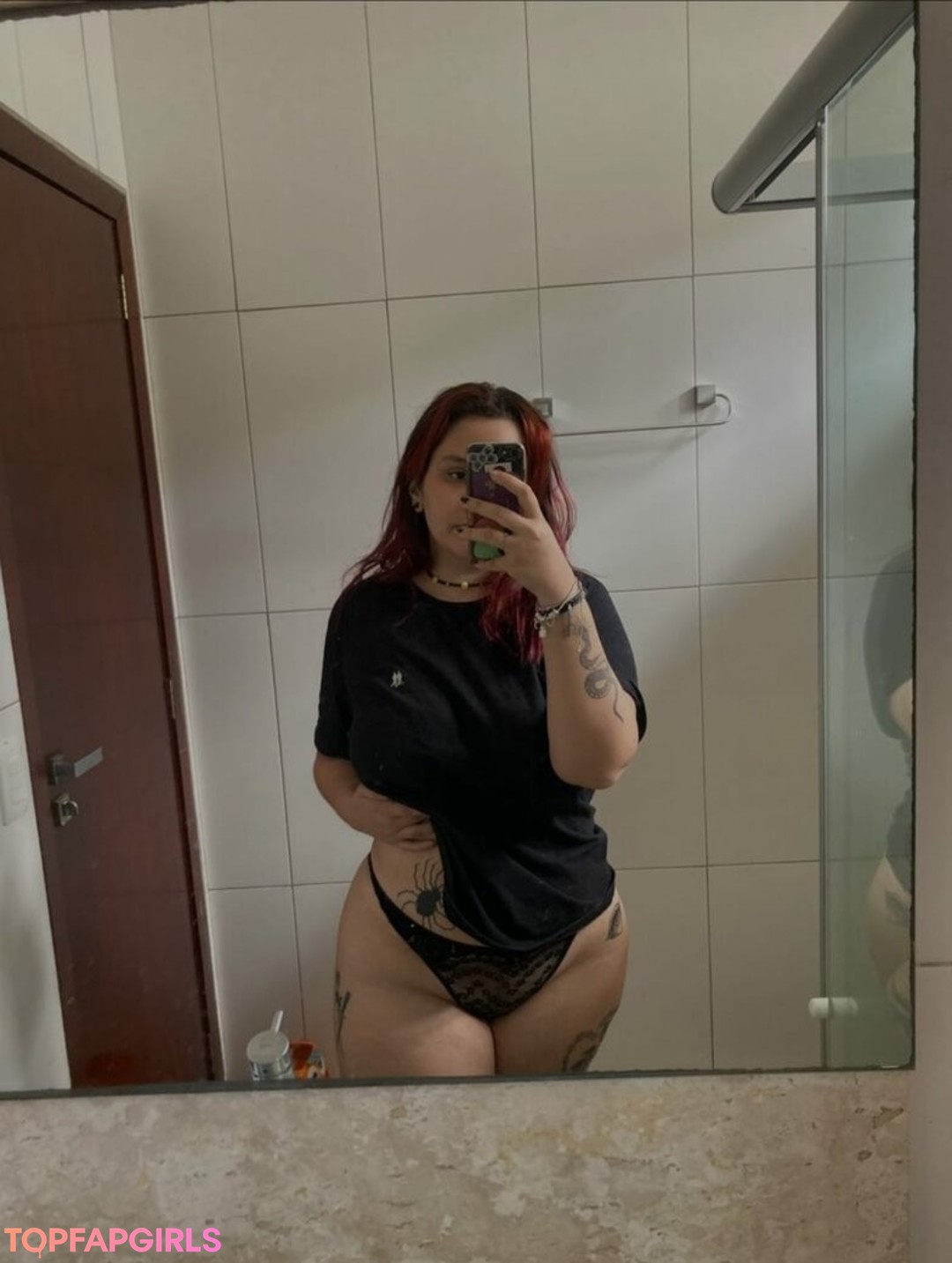 sucubo nude model gallery