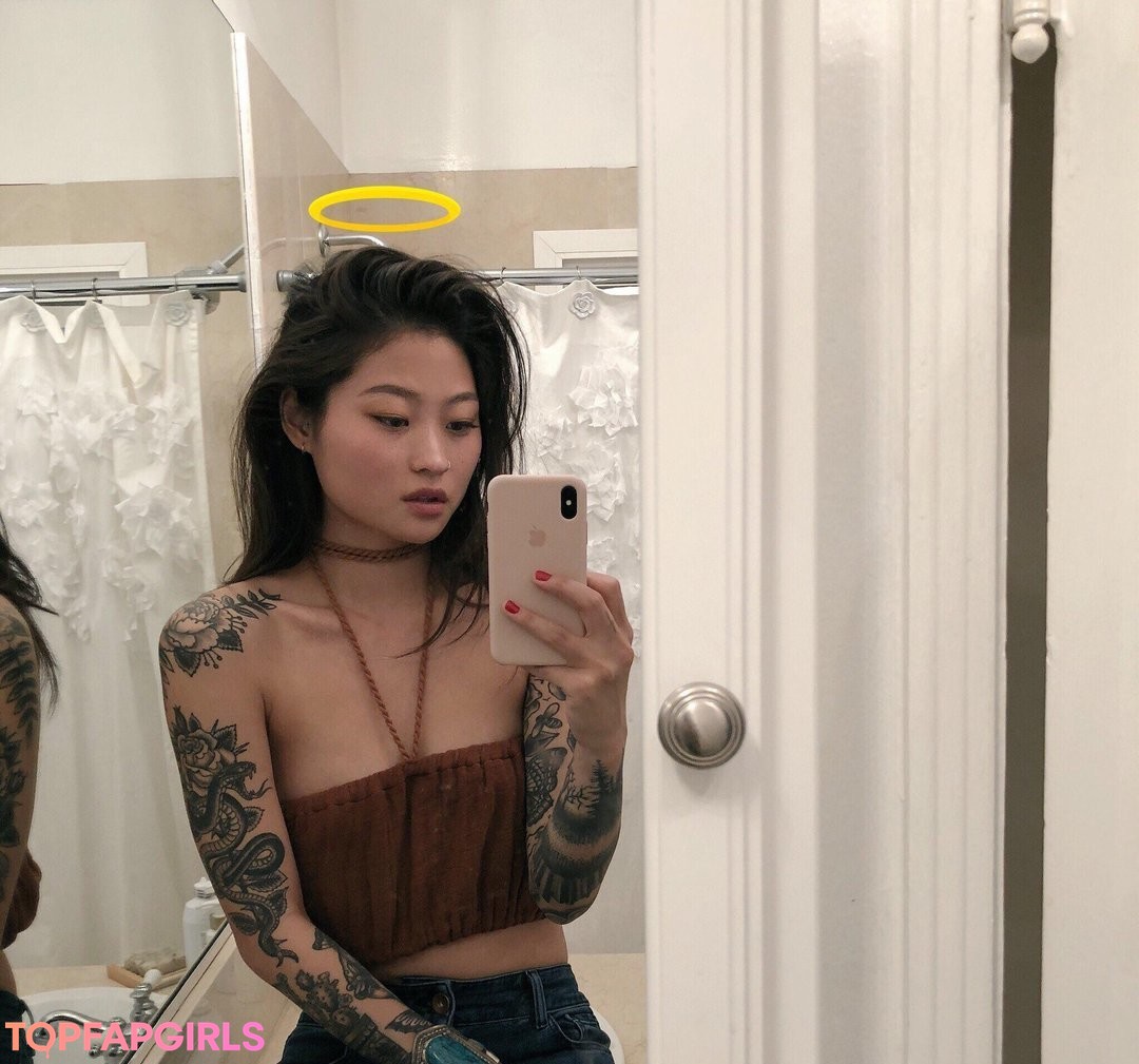 meaty pussy onlyfans naked photo