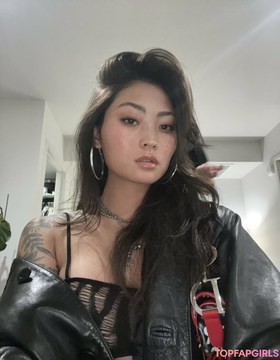 Mae Col pornstar sex pic