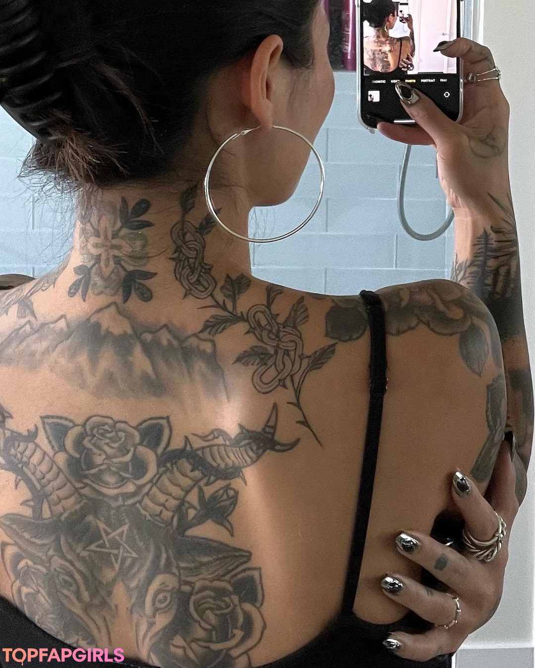 Mae Col pornstar high quality img