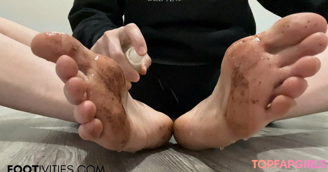 footivities nice model picture