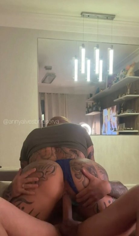 Anny Alves model porn pic