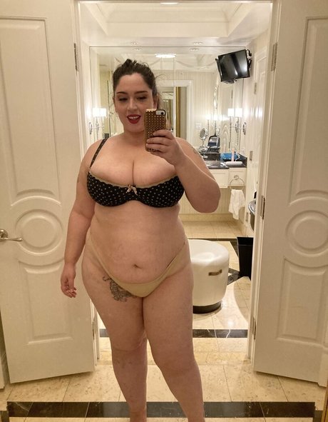 barista onlyfans exclusive photos