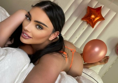 bbc footjob onlyfans adult pictures