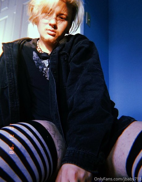 jbaby718 top profile image