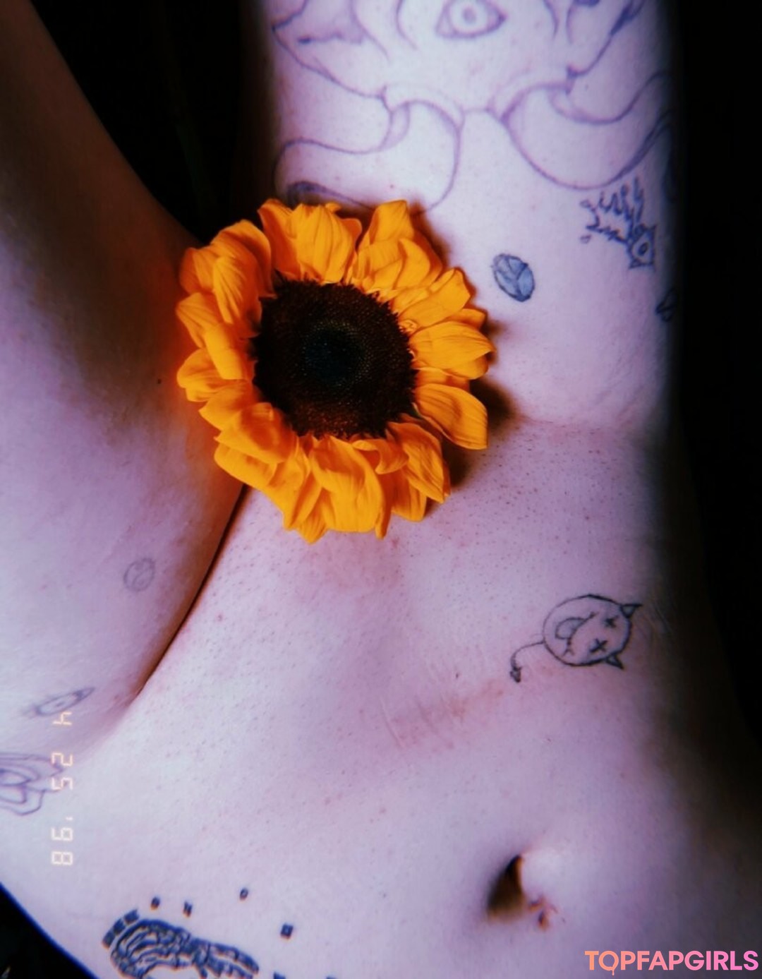 short teen onlyfans hot nude image