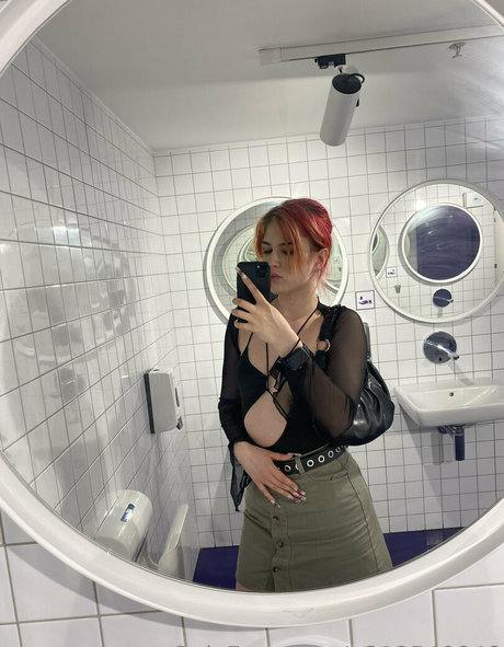 linda dragon pornstar xxx gallery