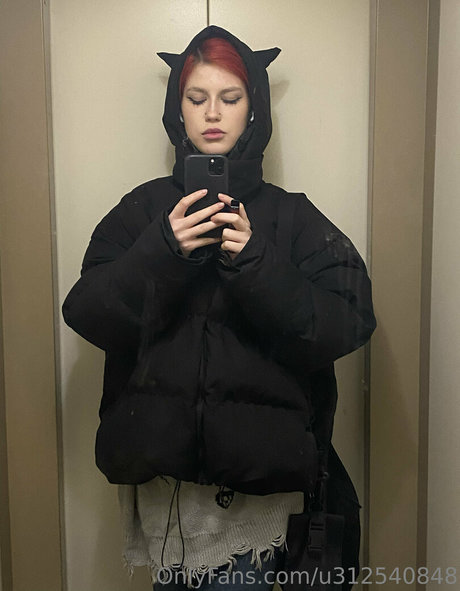 linda dragon top model img