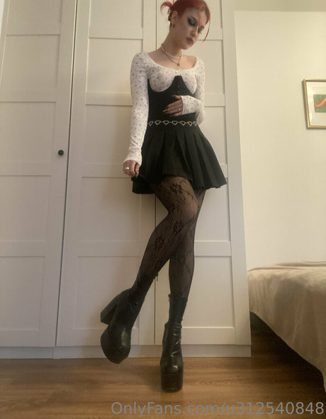 linda dragon star sexy galleries