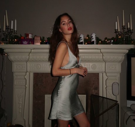 Saoirse Alicia Behzadi pornstar hd pics