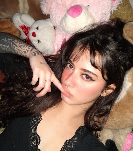 dark skin ebony onlyfans top image