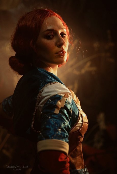 Maria Muller Cosplay top actress image