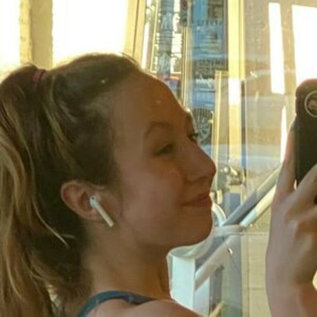 themollymuscle actress pictures