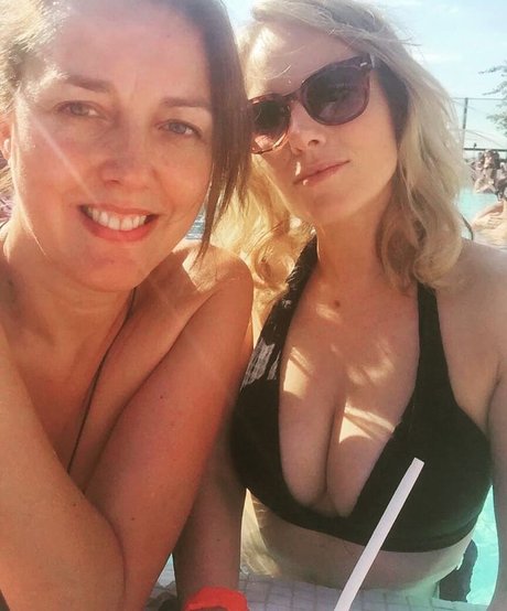 Michelle Dewberry pretty actress gallery