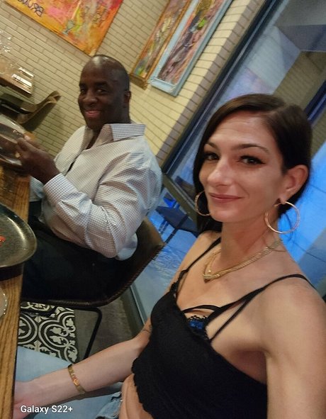 Hailey Nicole sex pornstar img