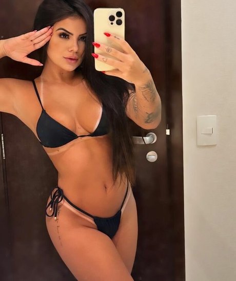 Milena Carvalho nudes model images