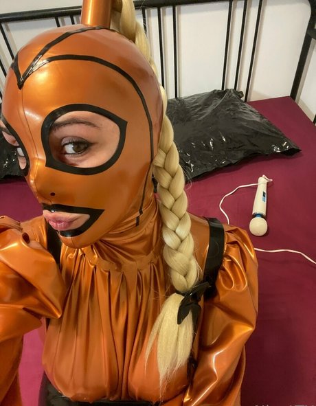 ninaltx high quality actress pics