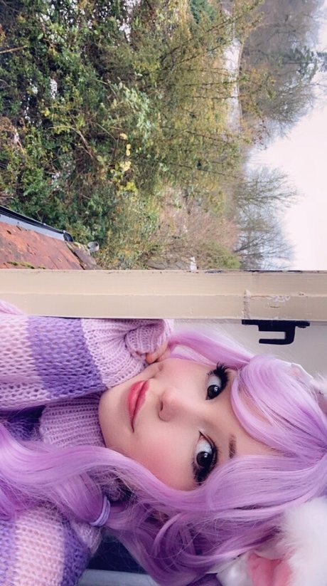 belledelphine free model image