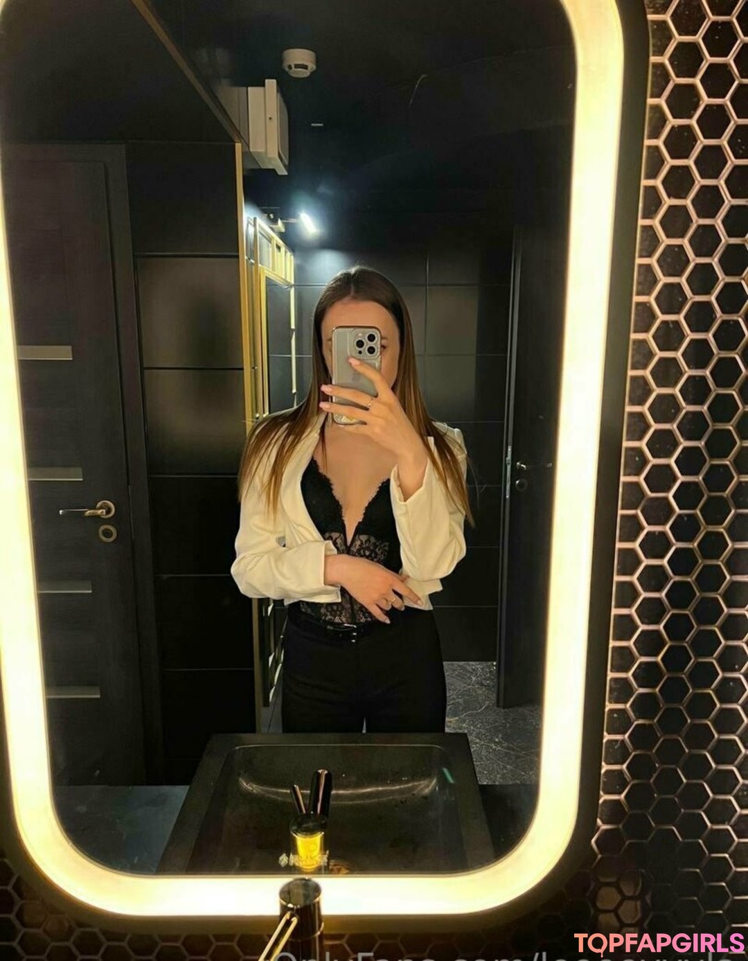 leeeeyyyla pornstar xxx photos