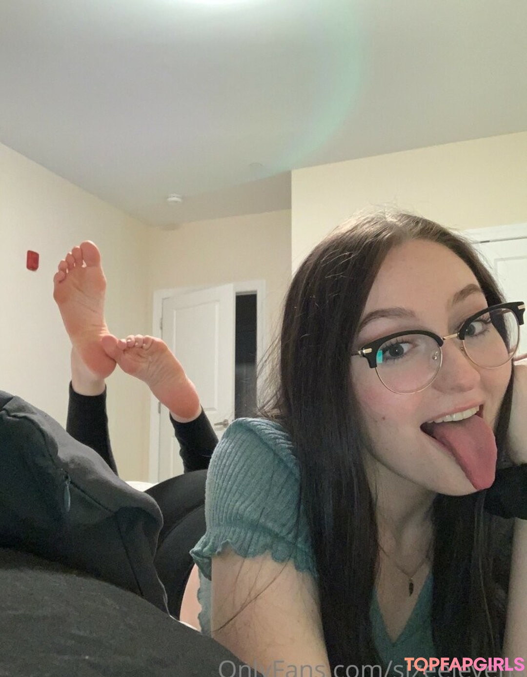 psychologist onlyfans hot sex picture