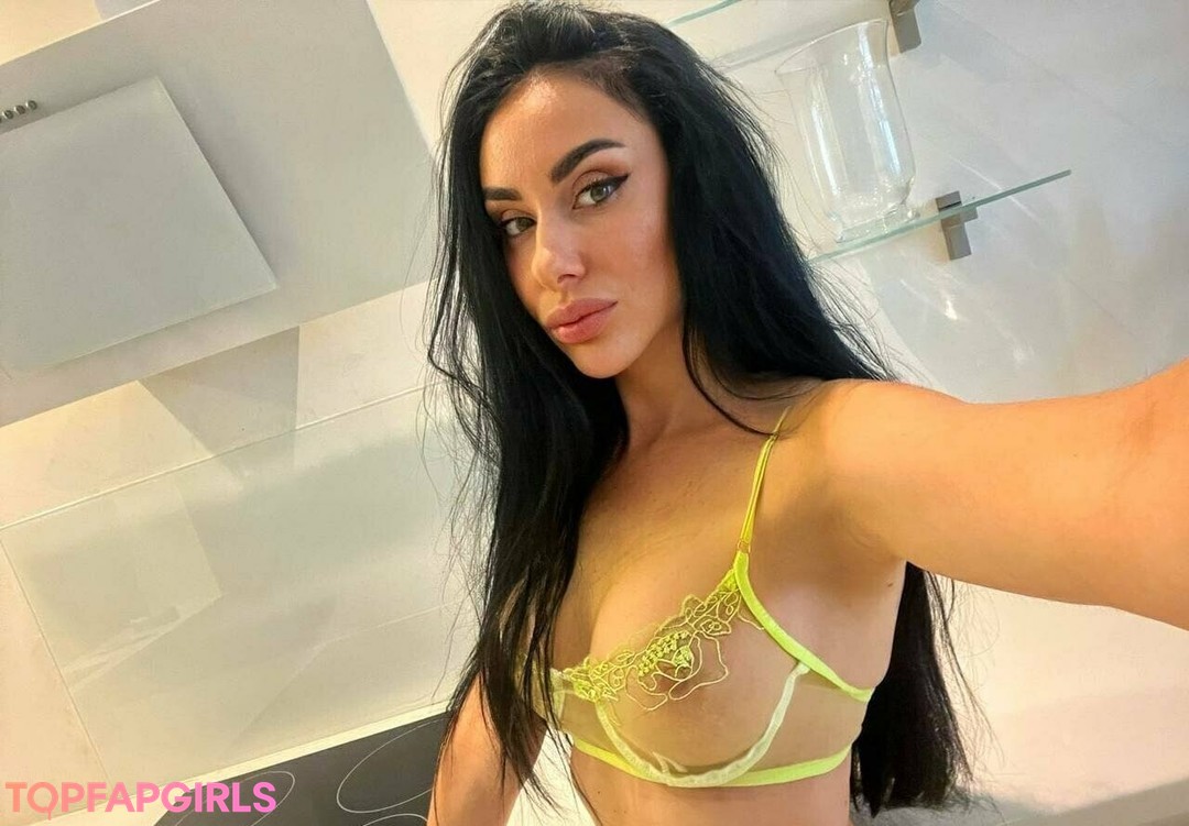 famous nude onlyfans free nude picture