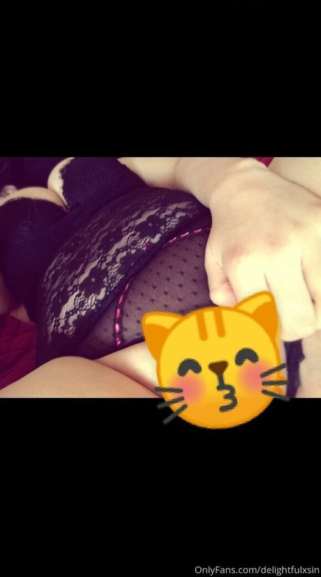 blonde masturbation onlyfans pretty image