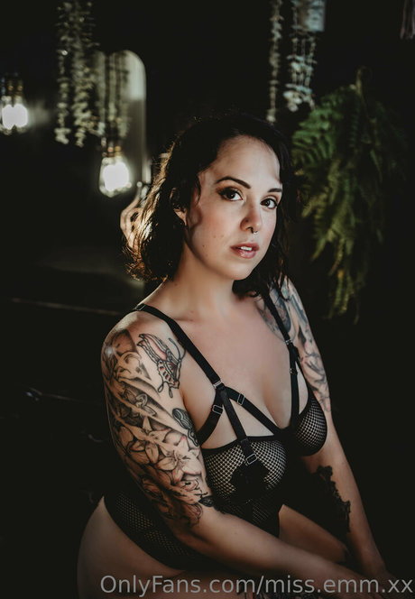 miss emm xoxo nude pornstar picture