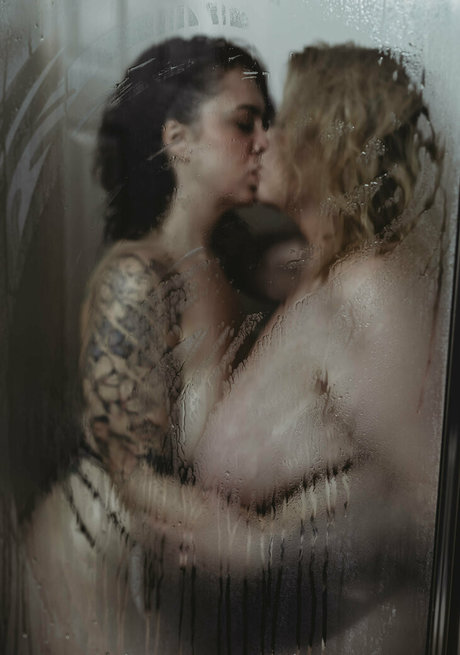 miss emm xoxo porn star img