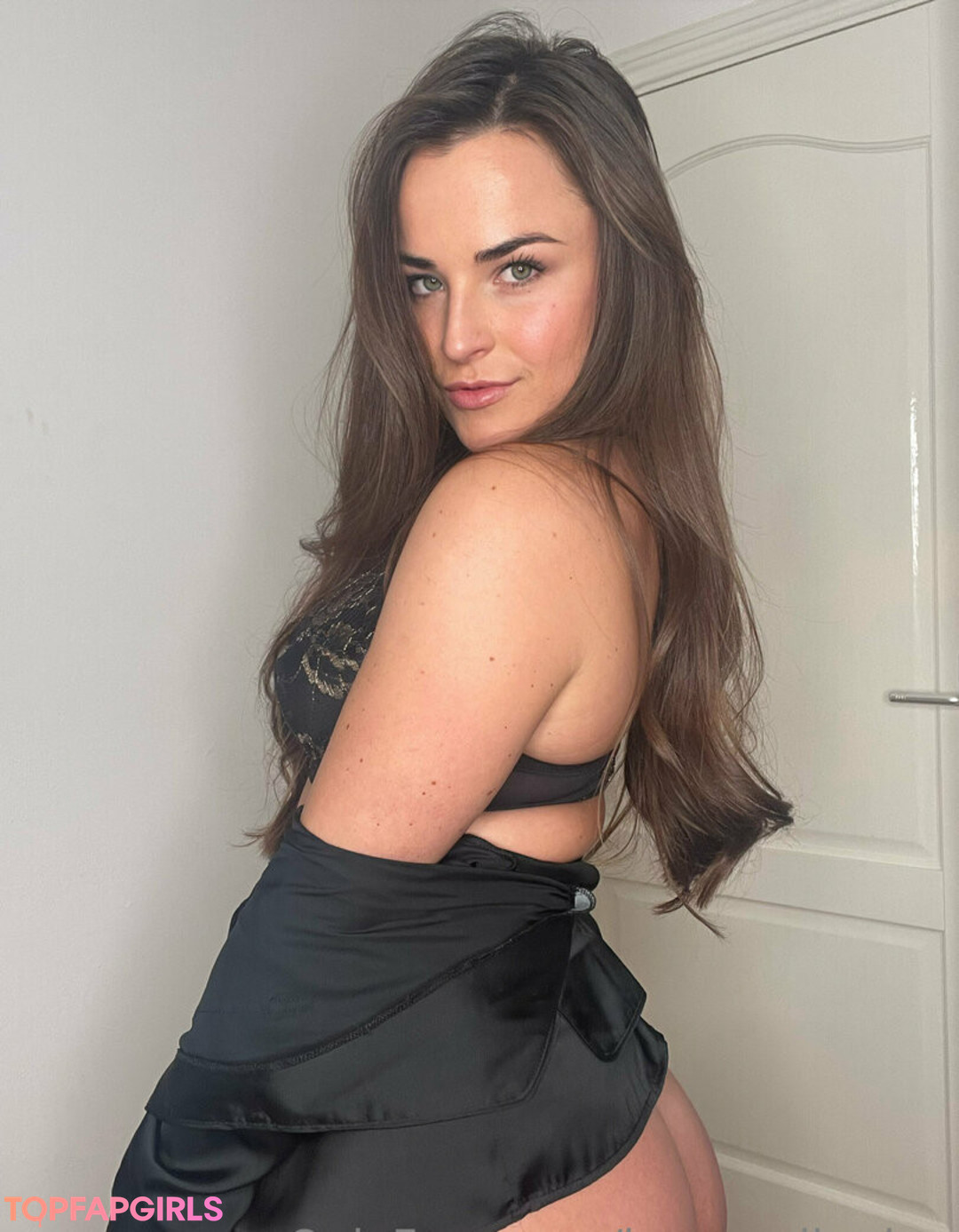 skinny brunette onlyfans free porn img