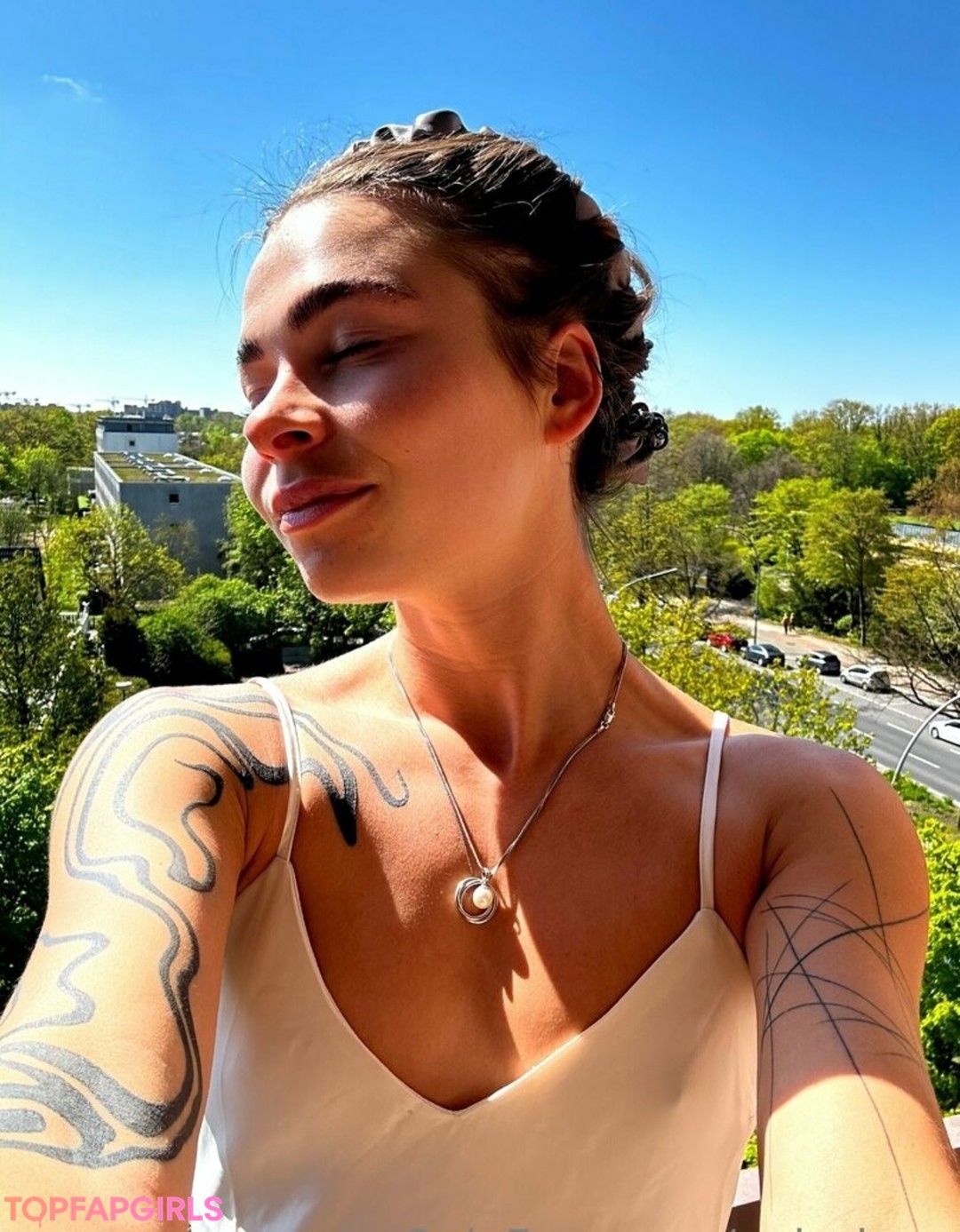 poly luna pornstar hd image
