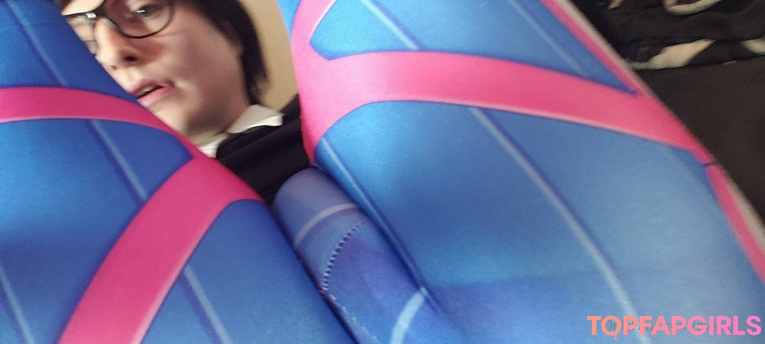 asian small tits onlyfans porn picture