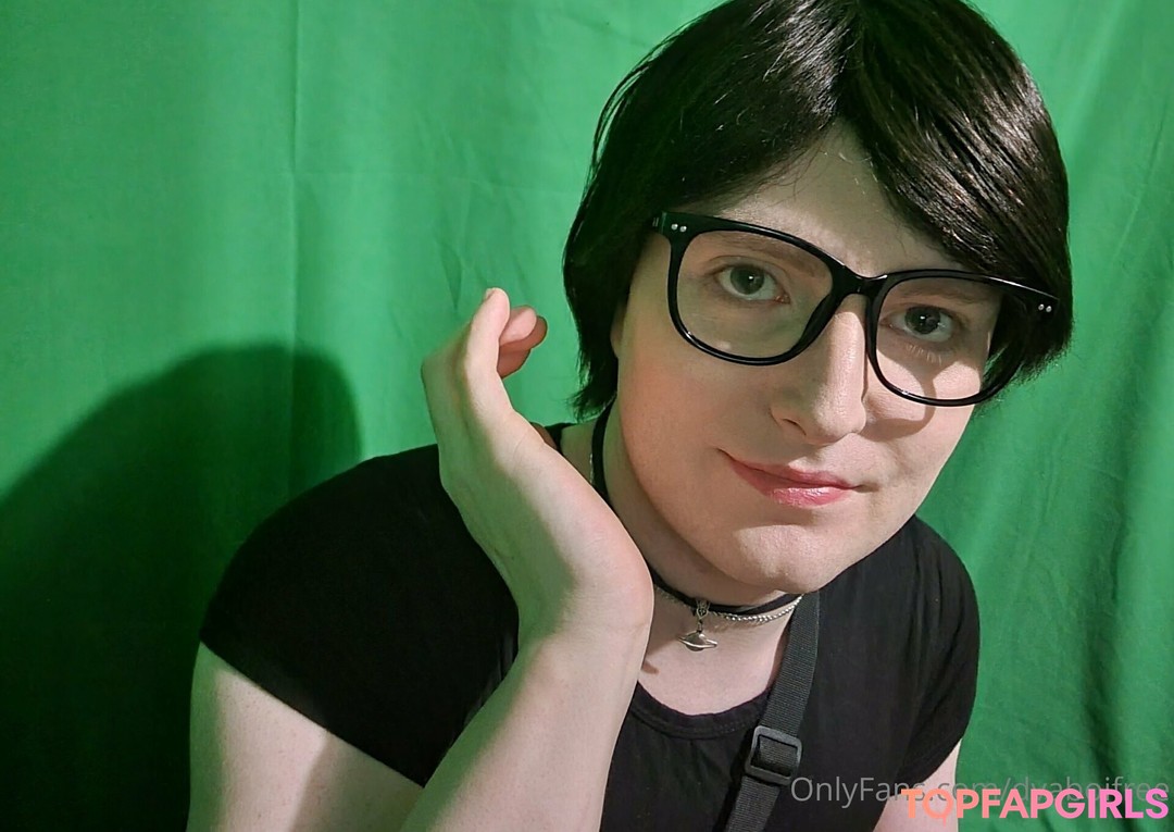 dvaboifree art model image