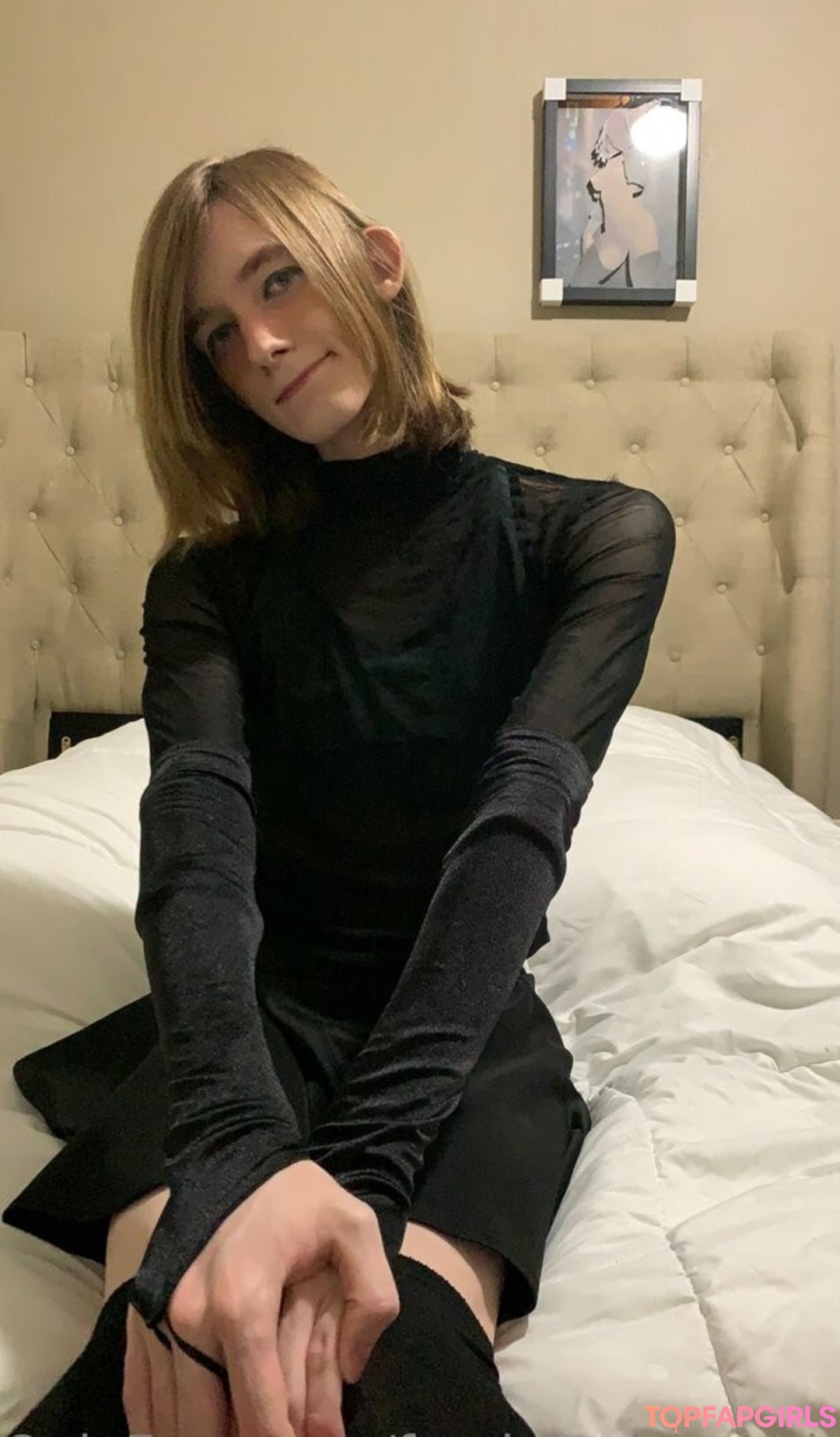 cum feet onlyfans beautiful naked photo
