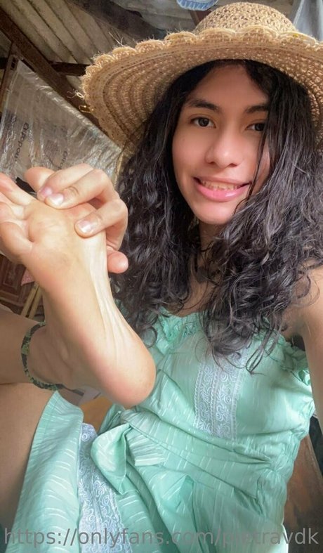 pietravdk exclusive actress pic