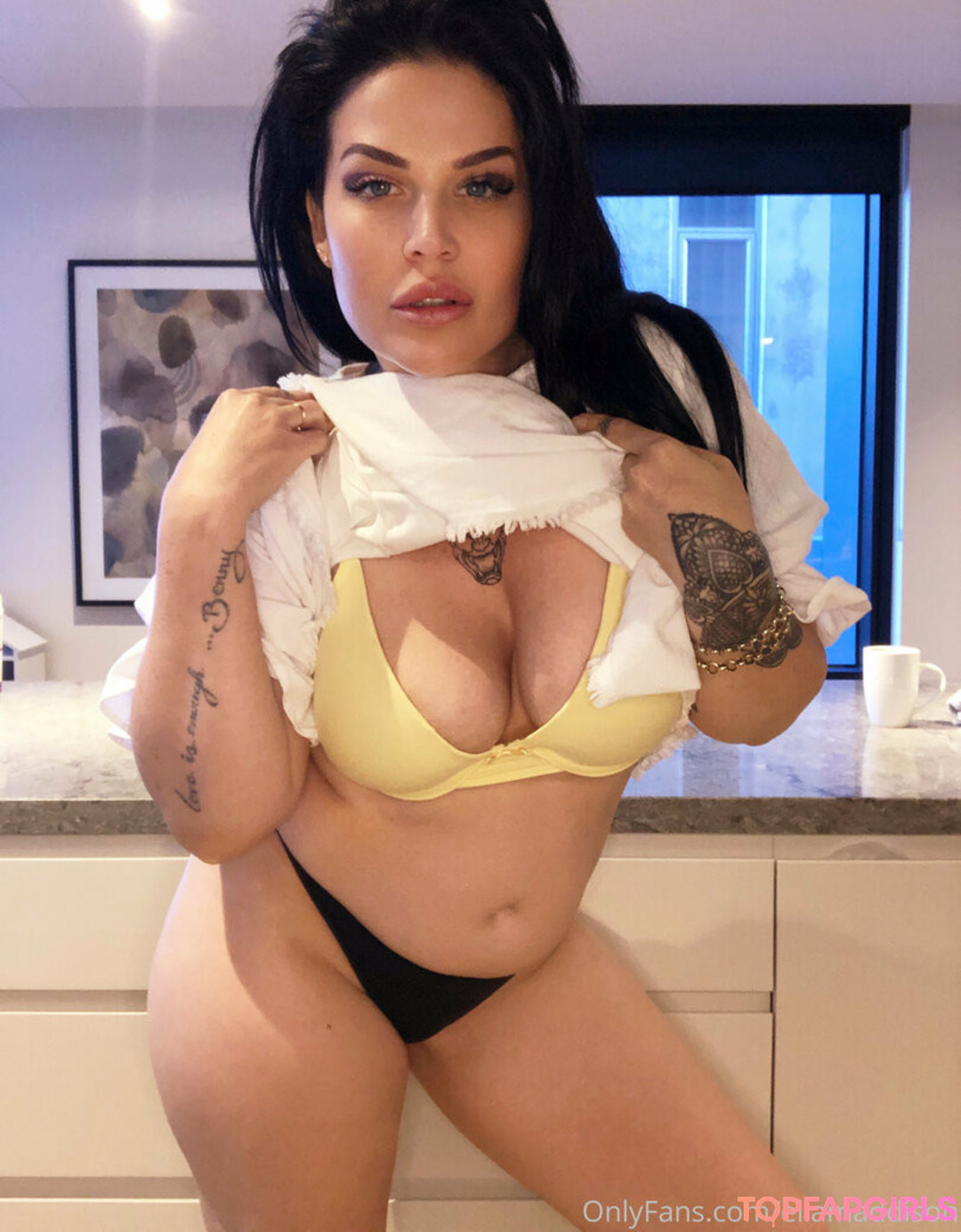 ladyboy onlyfans sexy naked picture